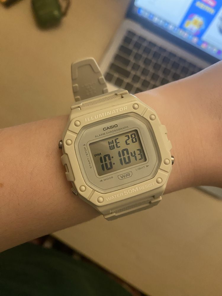 наручний годинник Casio W-218HC-8A бежевий