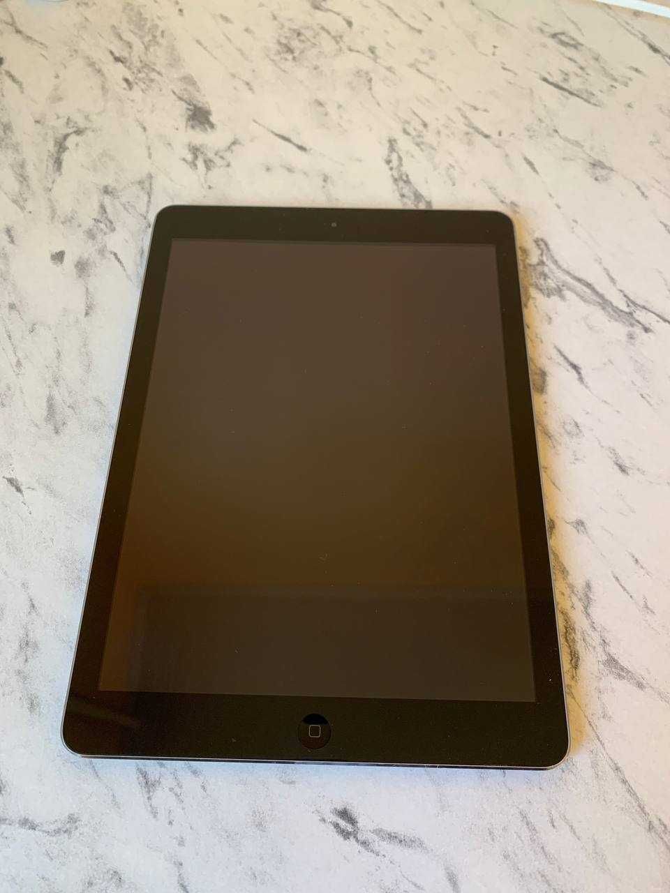 Apple iPad Air 16GB Gray (MD785)