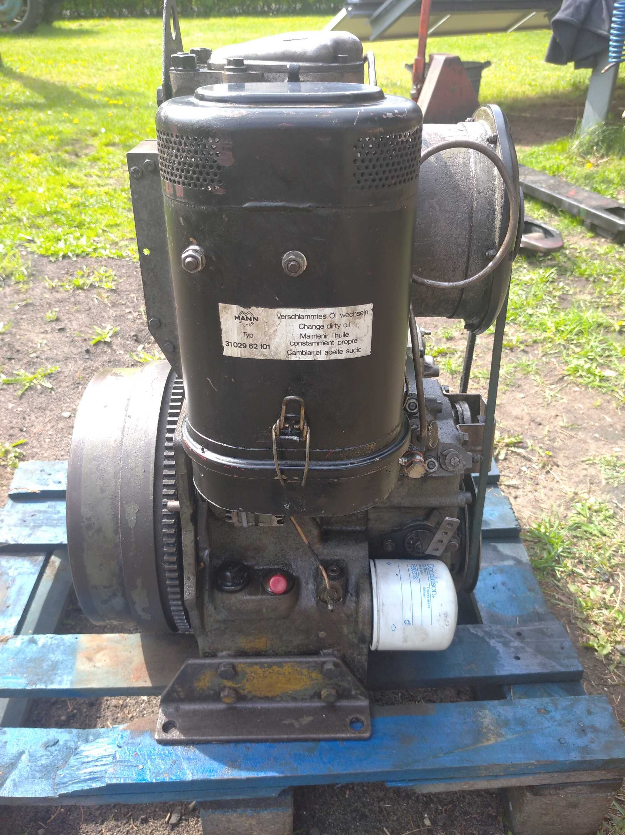 Silnik Hatz E950