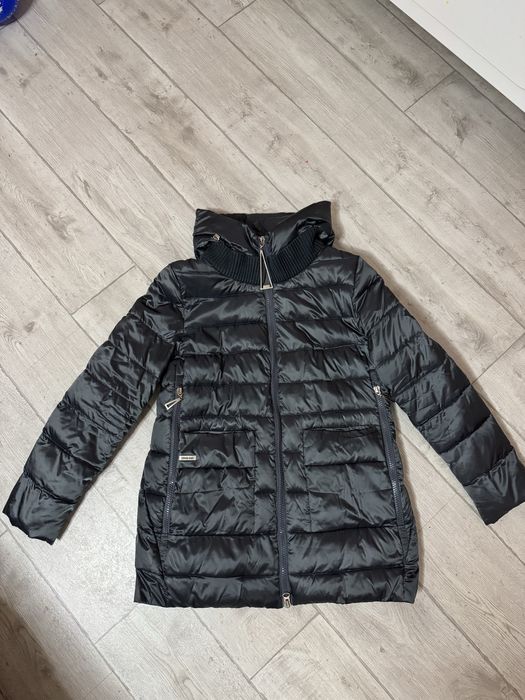 Зимовий пуховик жіночий