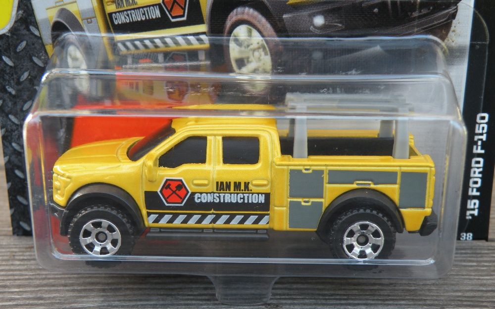 Resorak Matchbox Construction 1:64 Ford F-150