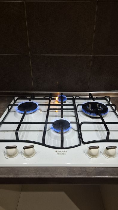 Газова варильна  поверхня ARISTON (Черкаси