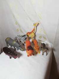 Figurki dzikie afrykańskie zwierzęta , realistyczne duże 7 szt