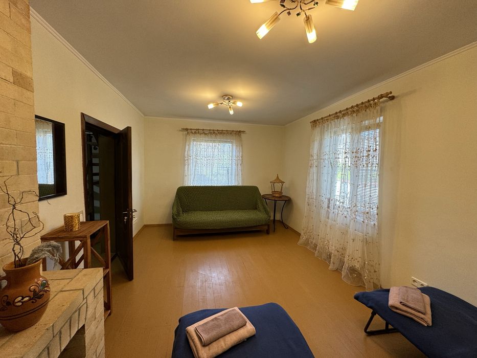 Аренда дома Вишенки 3 недалеко от Золоче рядом Днепр