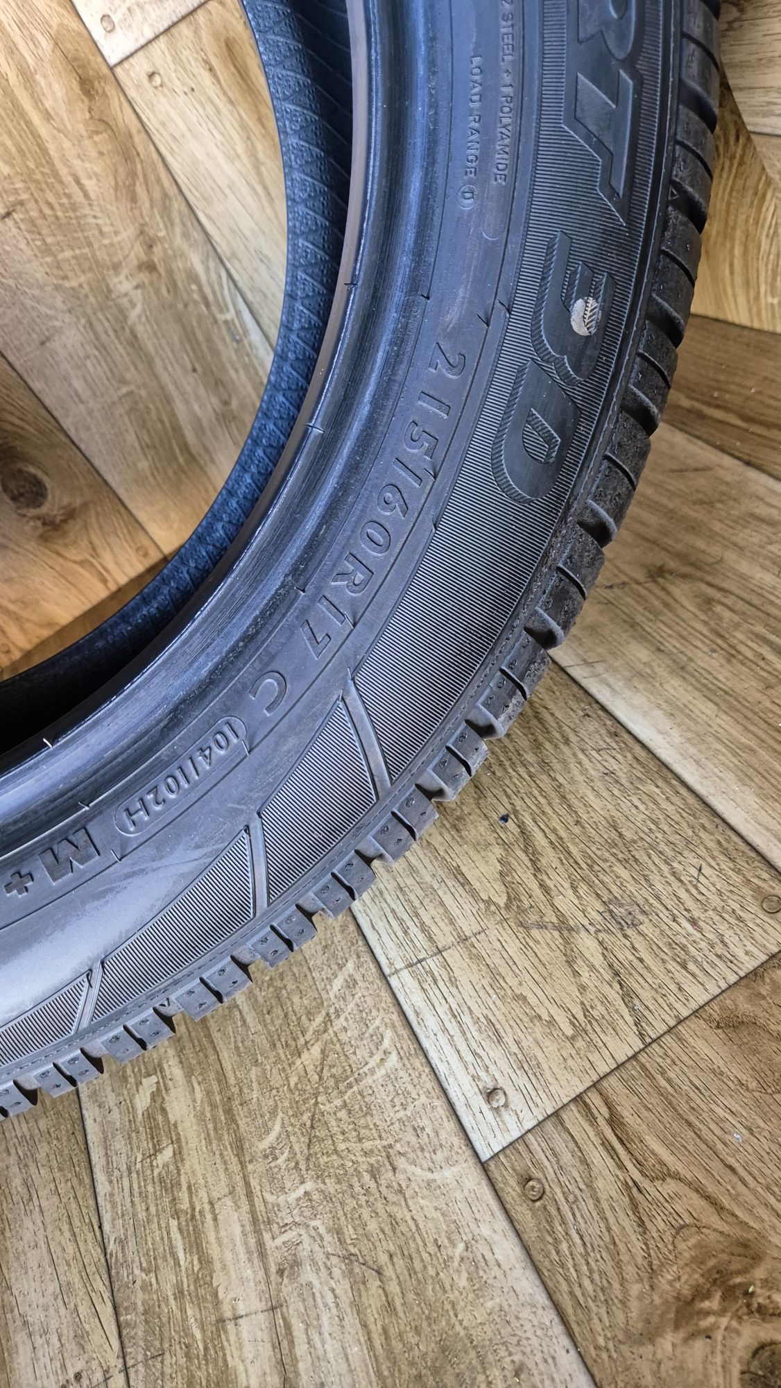 215/60/17C Dunlop Komplet zima 8mm 18r jak Nowe