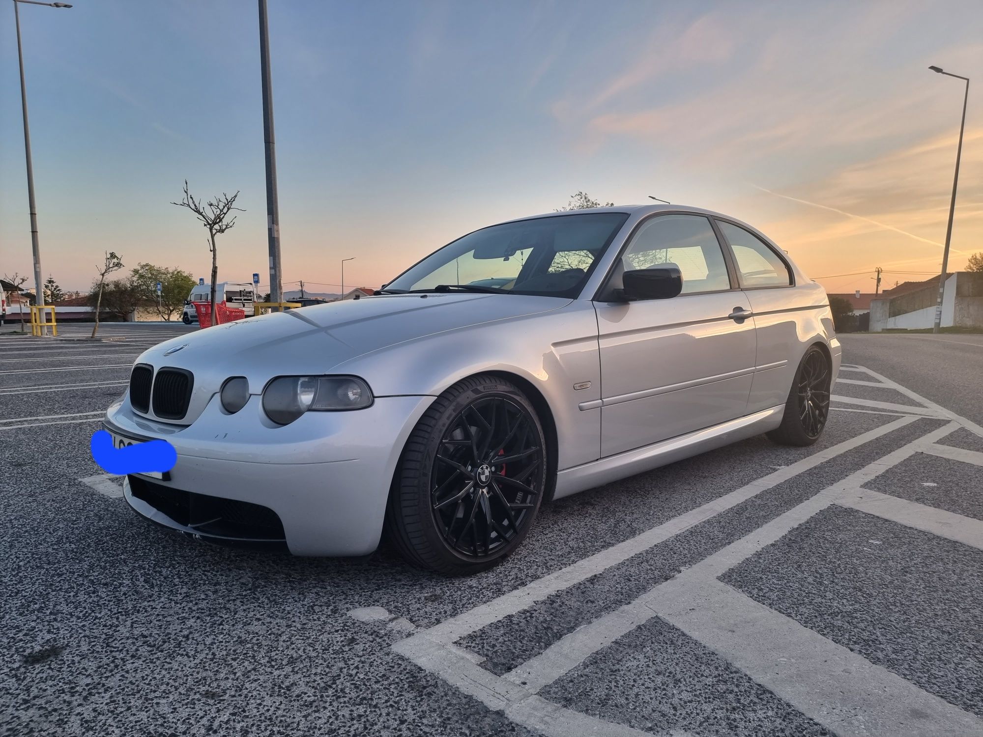 Bmw 320d compact pack m