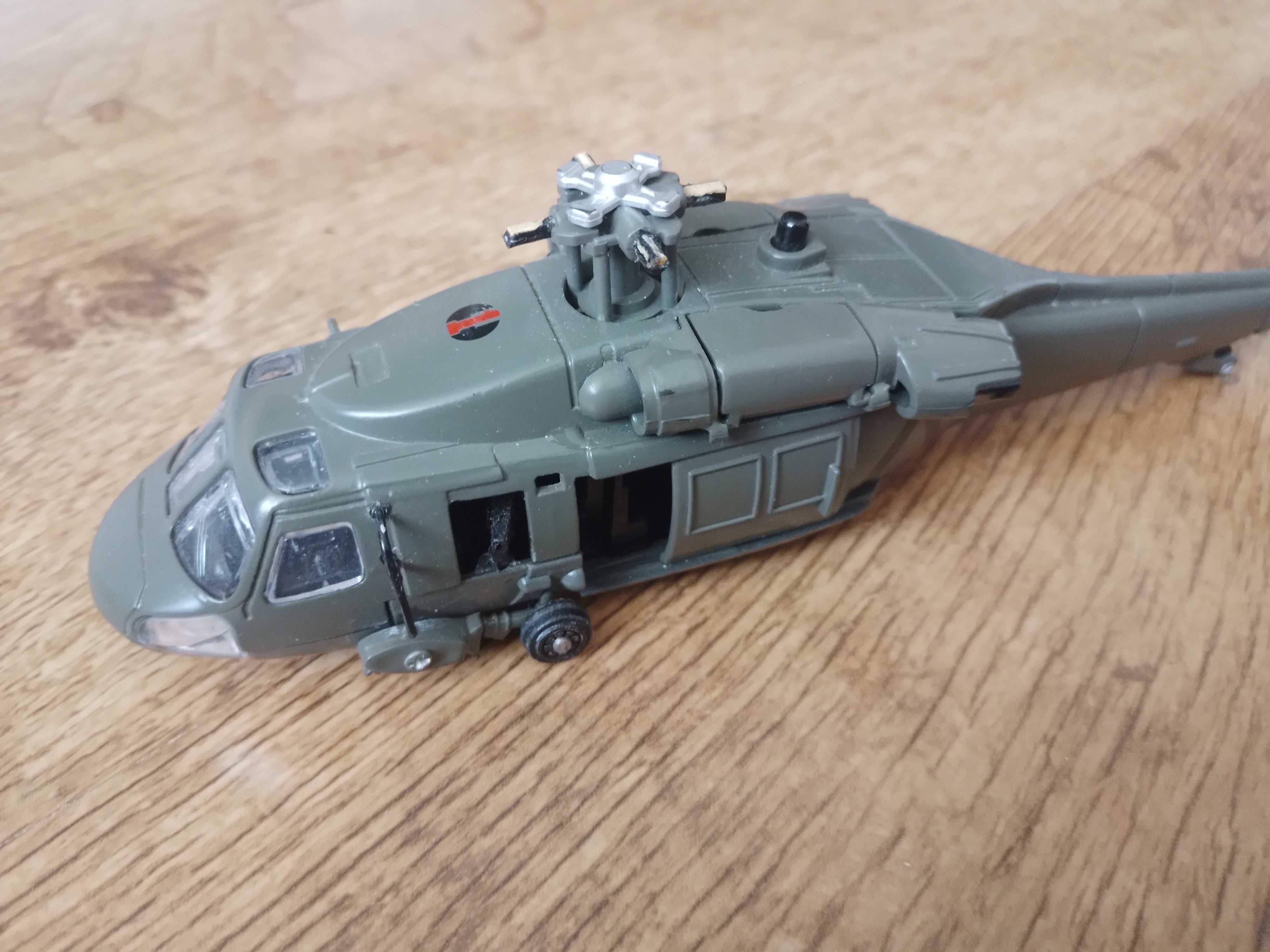 Model helikoptera/śmigłowca