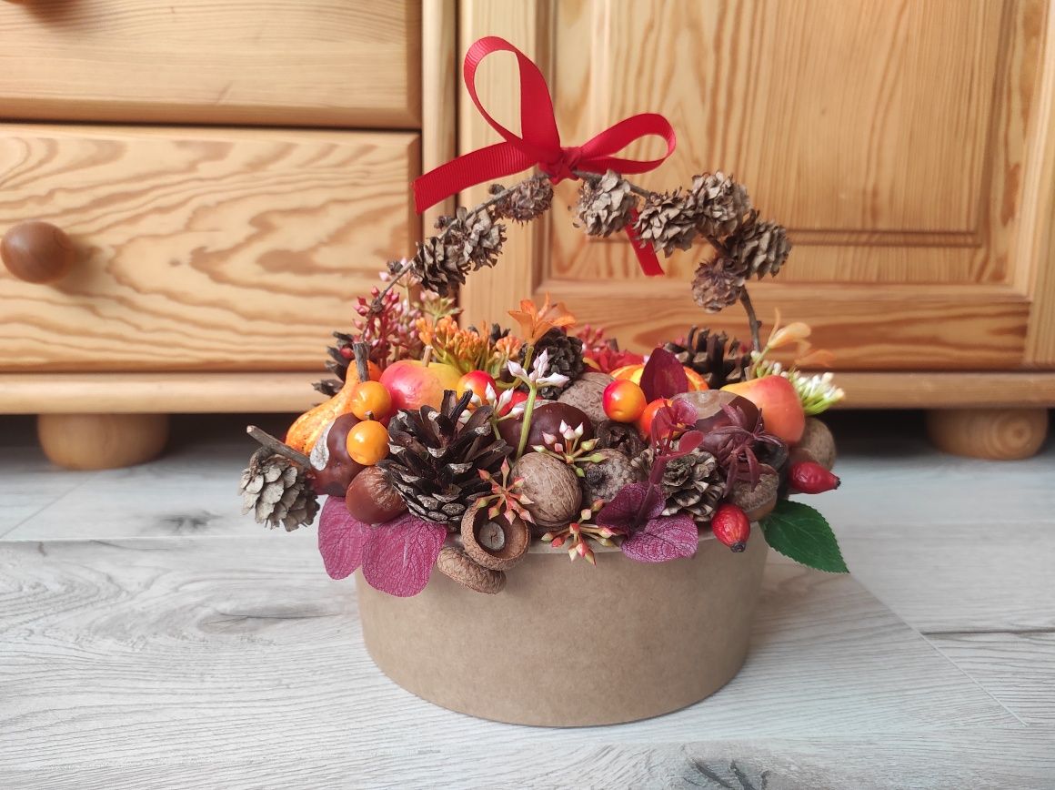 Jesienny koszyczek stroik dekoracja