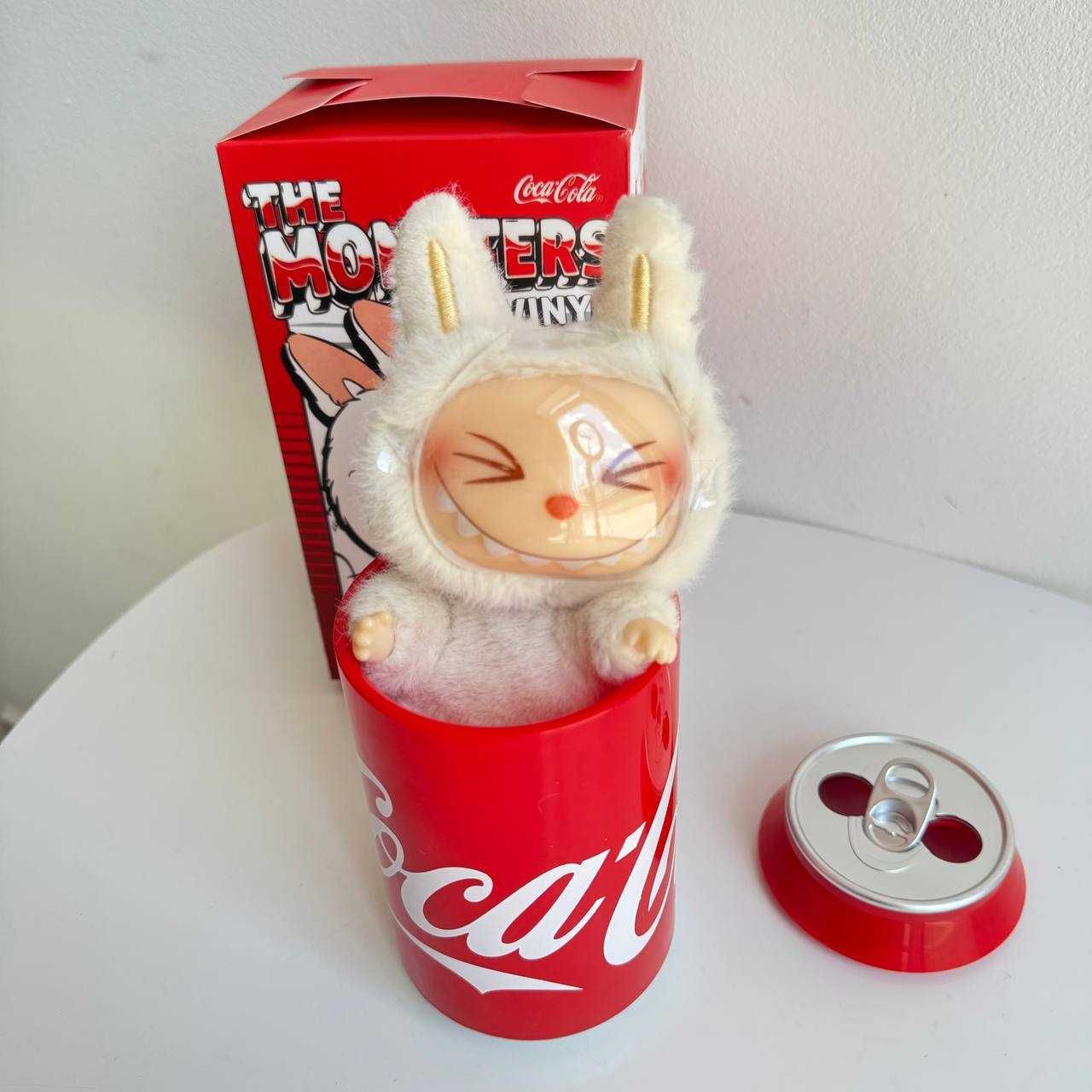 Колекційна фігуркаThe Monsters Pop Mart Coca-Cola labubu брелок лабубу
