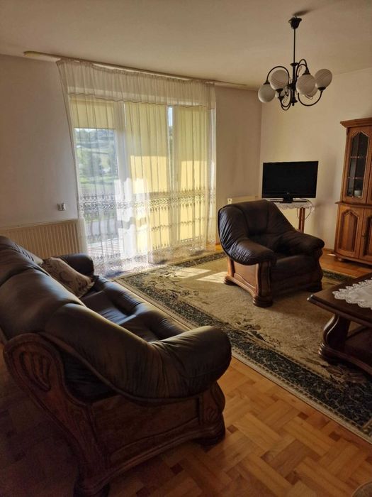 Do wynajęcia przytulne 4-pokojowe mieszkanie 98m2 w Jasienica Rosielna