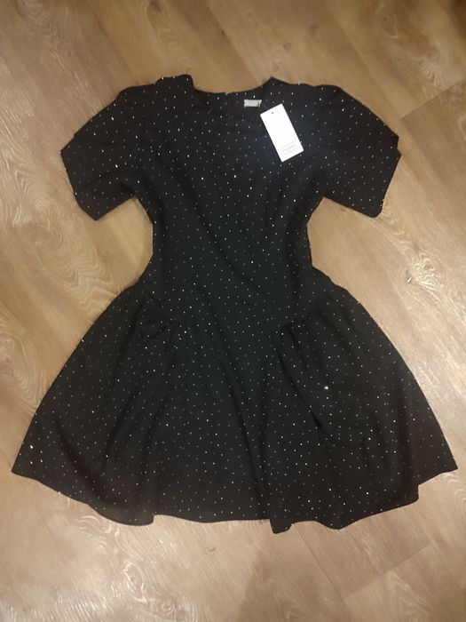 Крутезна нарядна сукня із камінчиками, 44-46 р