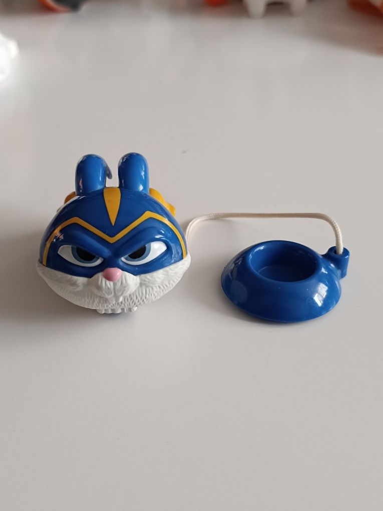 Sekretne życie zwierzaków McDonald's Figurka Captain Snowball królik