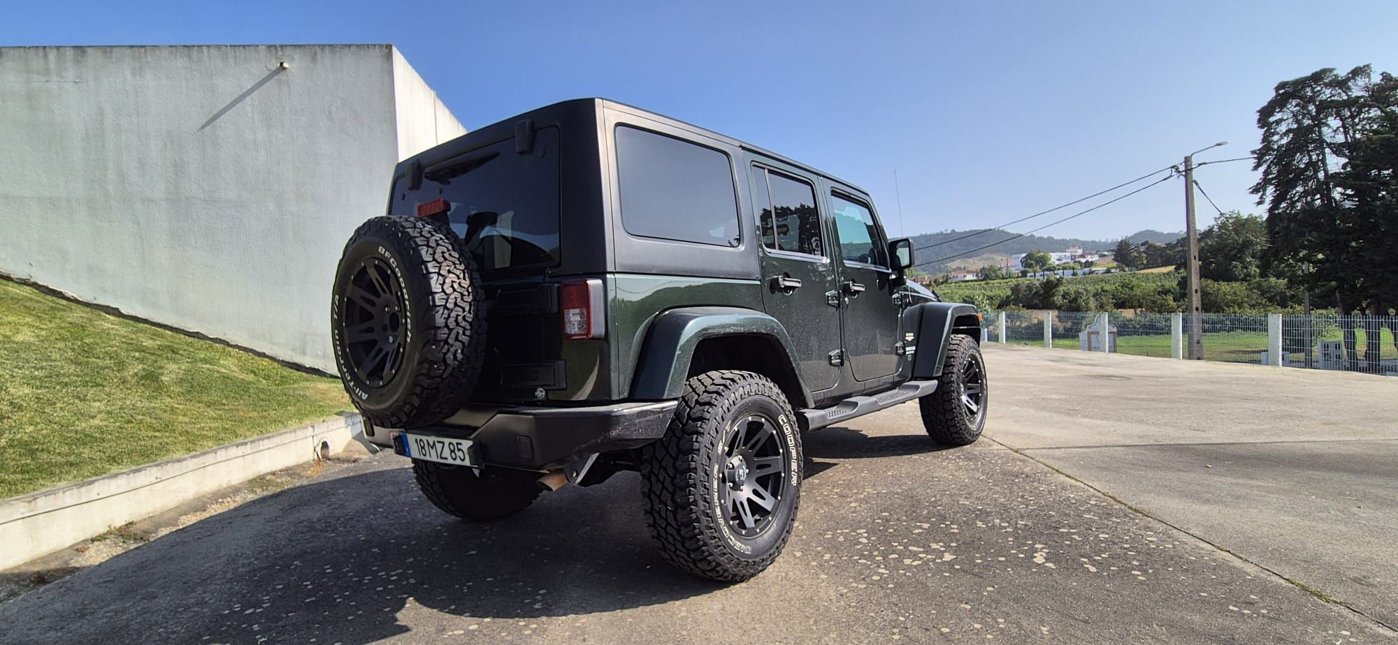 Jeep Wrangler - Sahara - 70 Anniversary