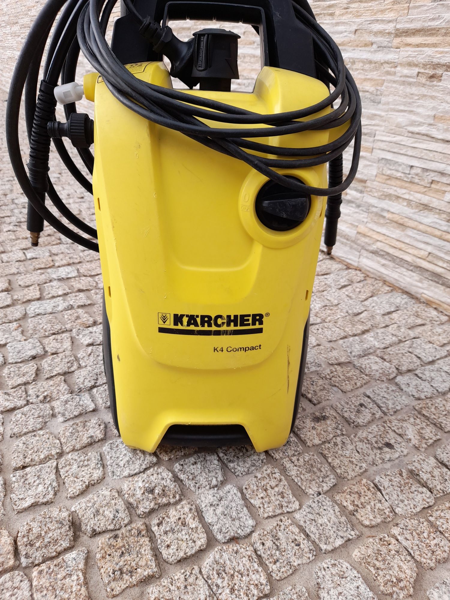 KARCHER K4. compact