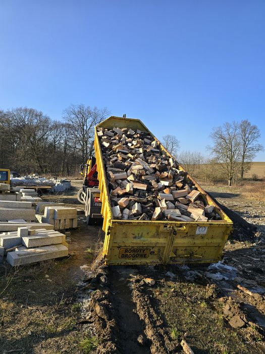 Sprzedam drewno sezonowane, połupane do kominka, liściaste 200 zl/mp