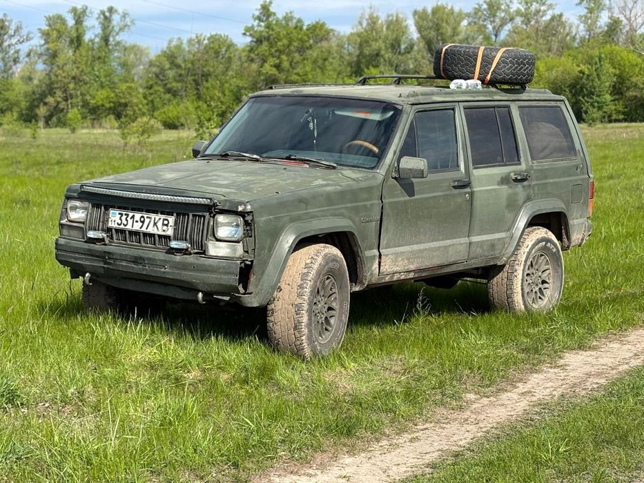Jeep Cherokee 1995р