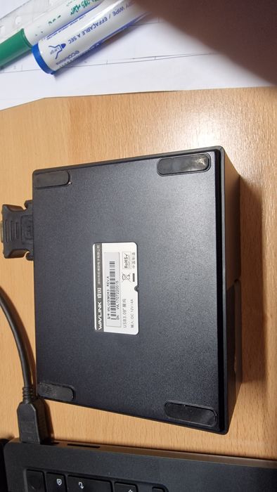 Docking station com dois USB 3.0, dois USB2.0, Hdmi. vga