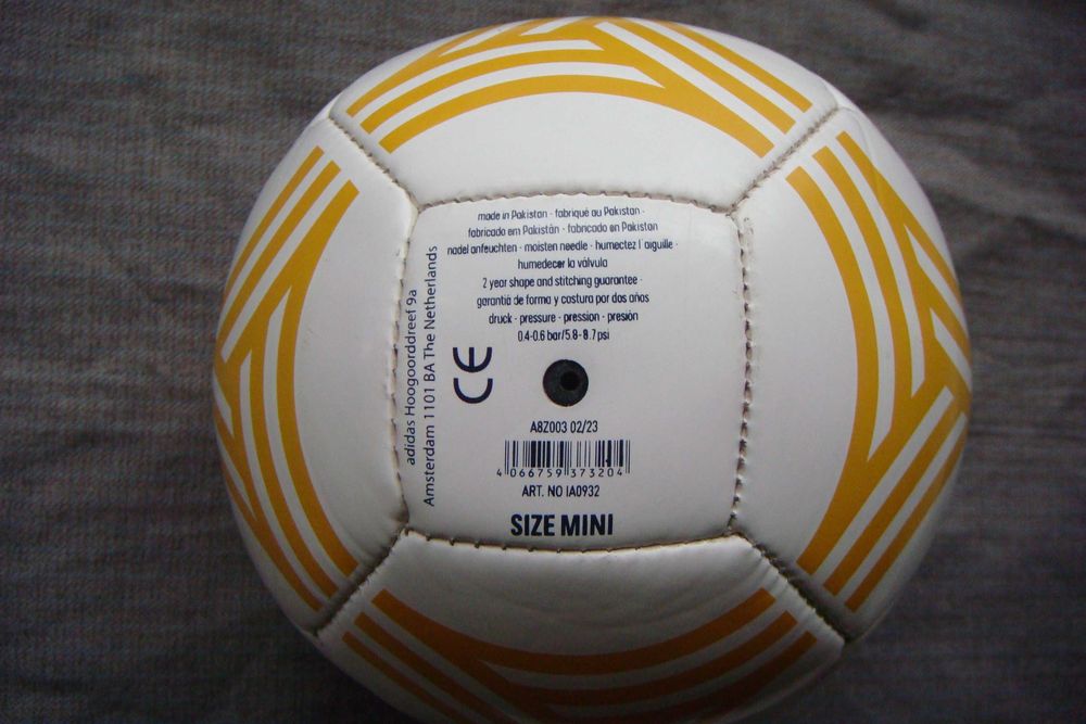 М’яч футбольний adidas Real Madrid Home Mini Football IA0932