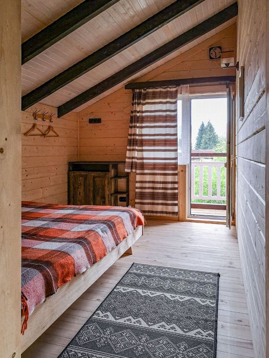 Відпочинок у Ворохті котедж Скеля