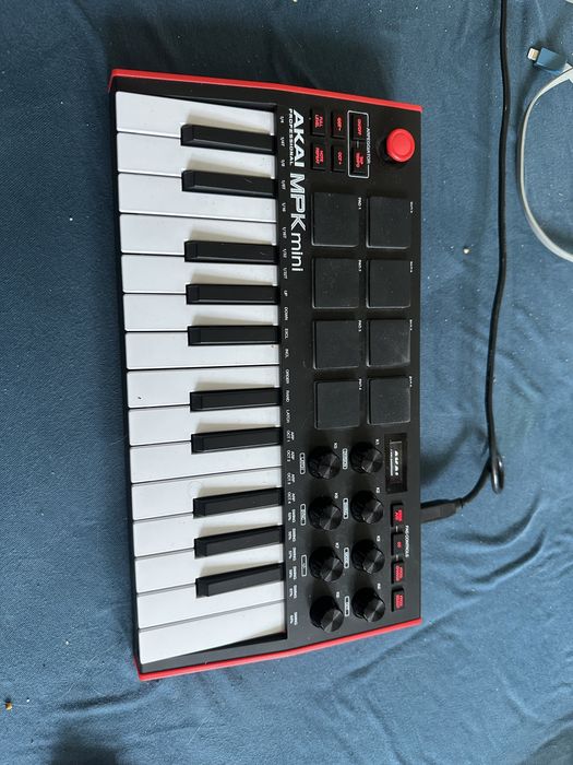 akai mpk mini  mk 3 klawiatura sterujaca