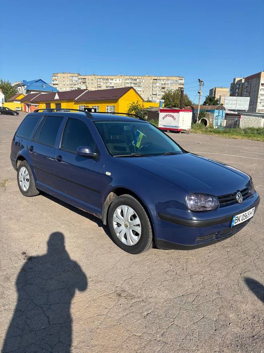 Volkswagen Golf lV
1999 рік
1.9 sdi Дизель
Коробка механіка 5 ст
Авто