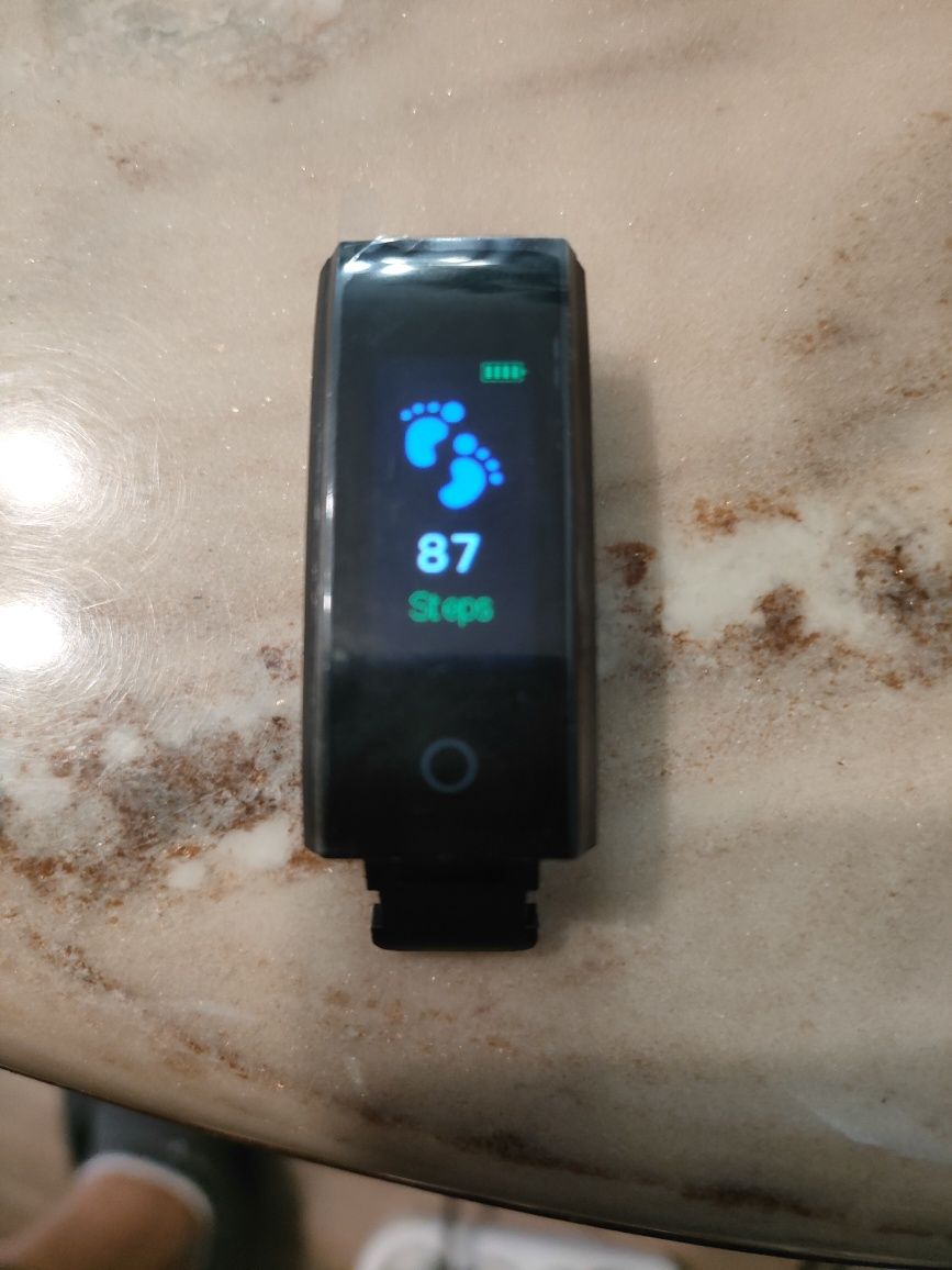 Smartwatch czarny