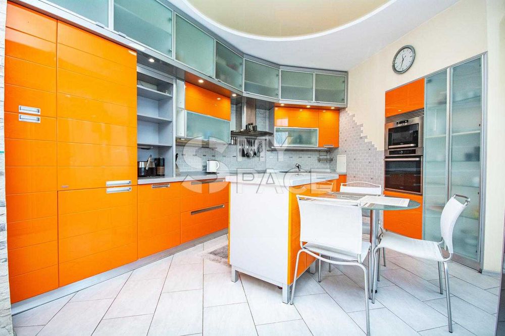 4к. з терасою 253м2 Володимирська Тарасівська Саксаганського Центр