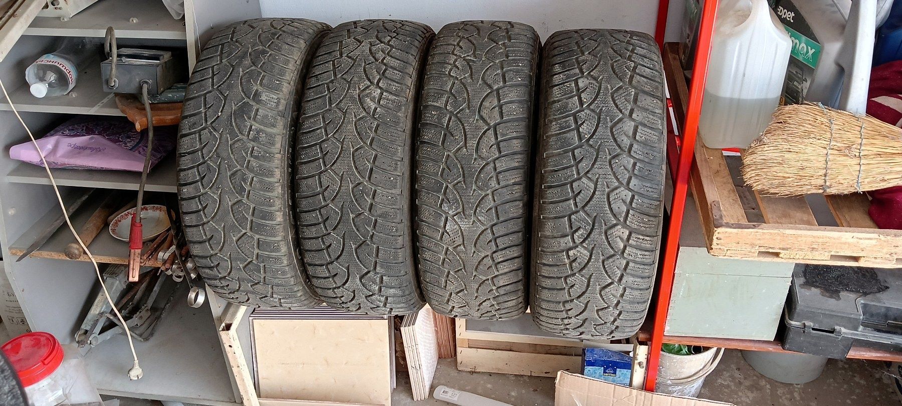 Шины зимние 205/60 R16