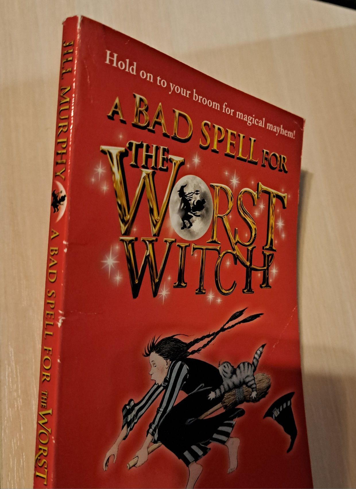 The Worst Witch. Jill Murphy, книга англійською мовою для дітей