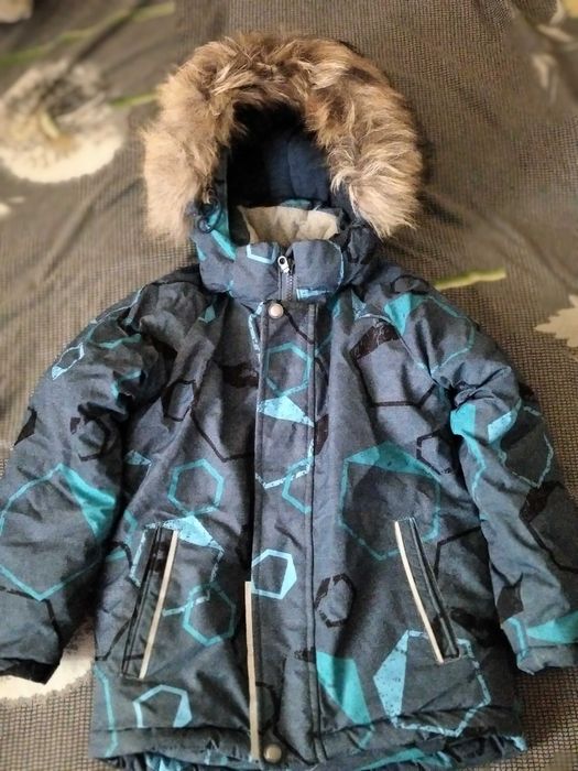 Продам детский зимний костюм