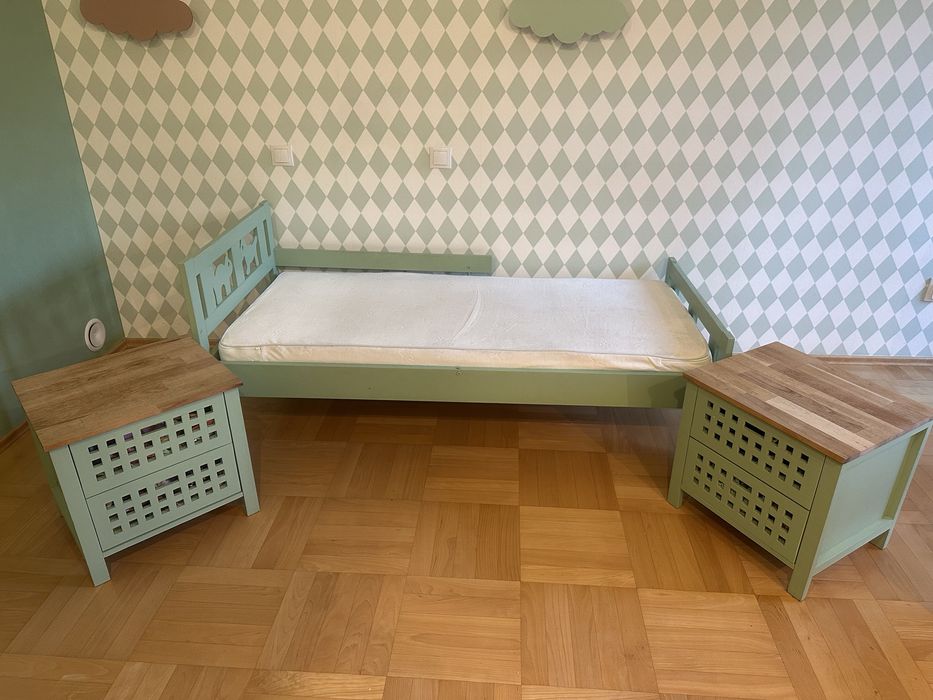 IKEA KRITTER Rama łóżka z dnem z listew 70x160 + szafki