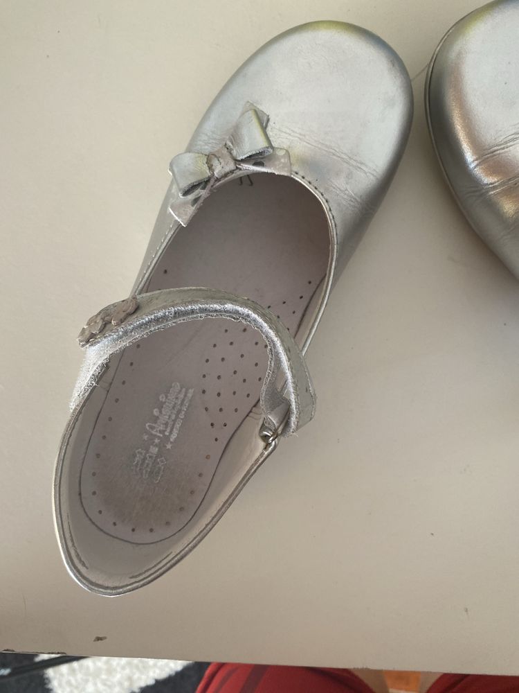 Sapatos de comunhao