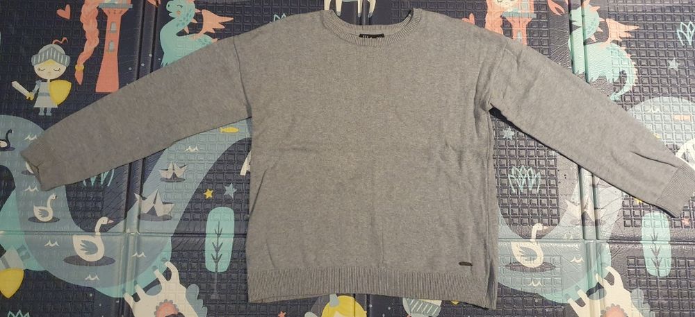 Sweterek cienki 146 cm - 152 cm bluzka szary