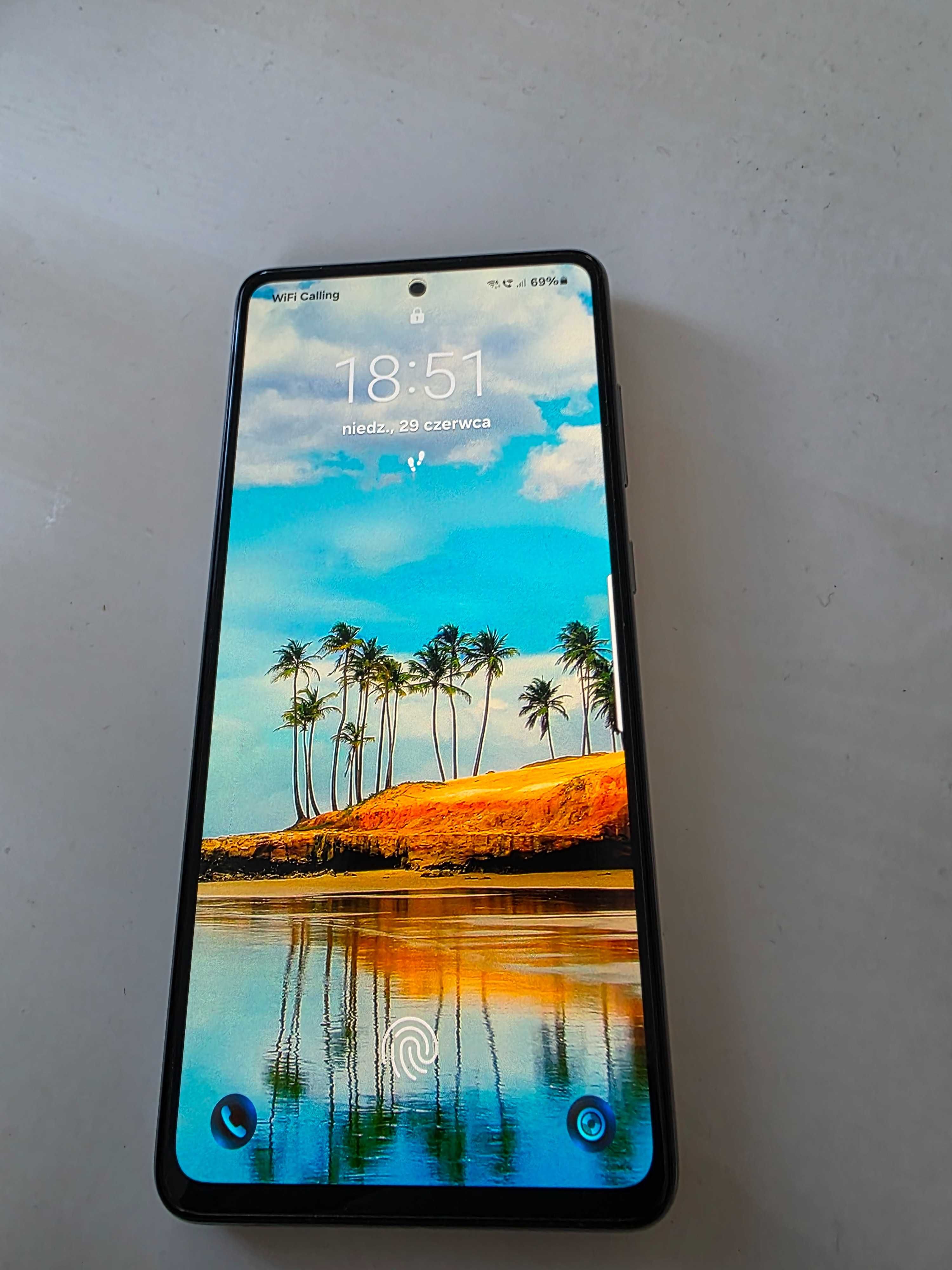 Smartfon Samsung A52s 5G w super stanie