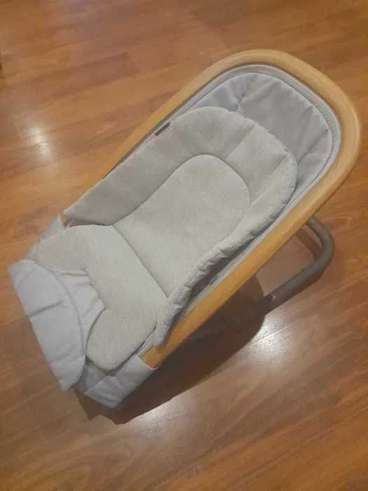 Leżaczek Maxi Cosi Kori Essential Grey 2w1