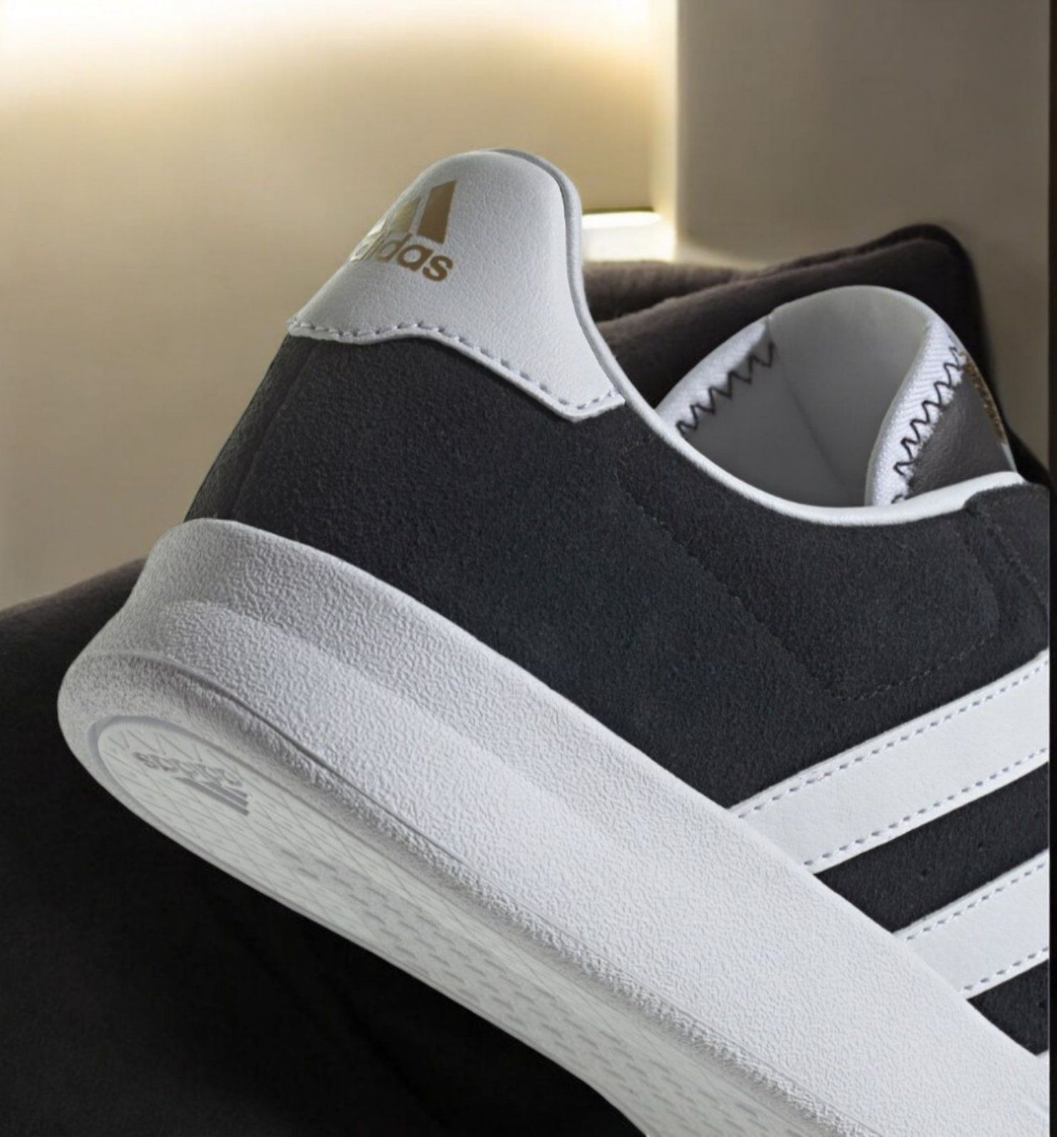 Оригинал 100% Кроссовки Adidas Breaknet 2.0(40-25см).УНИСЕКС.