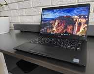 Laptop Dell Latitude 5300 | i5-8265U | 8 GB RAM | 256 GB SSD NVMe