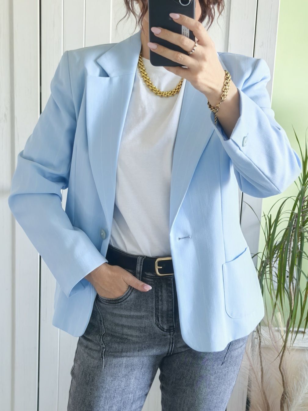 Błękitna marynarka Pimkie w delikatne białe paski smart casual french