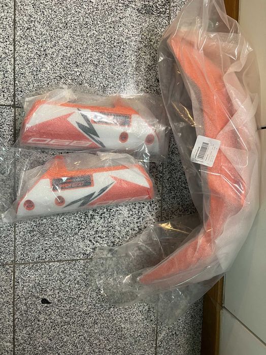 Material KTM 790/790 Adventure R