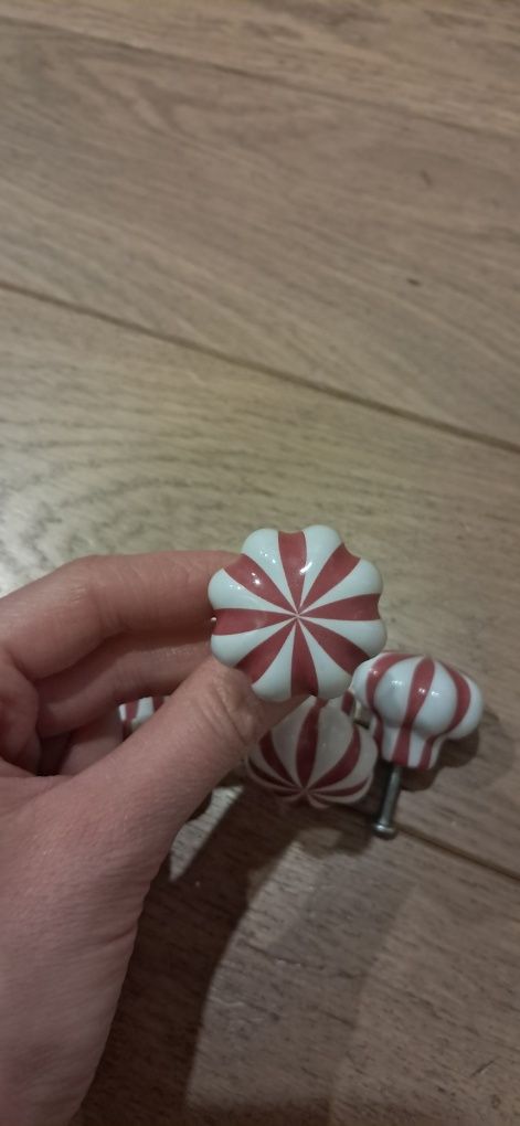 Gałki/uchwyty ceramiczne do mebli