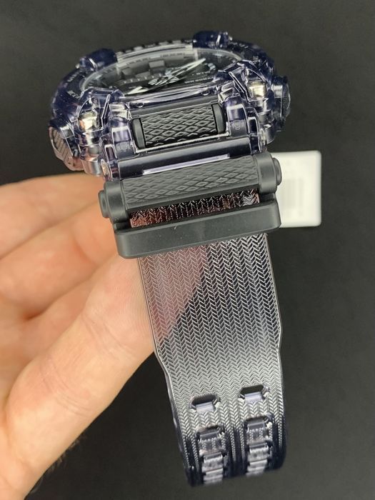 Годинник чоловічий Casio G-SHOCK GA-900SKE-8A Оригінал Гарантия
