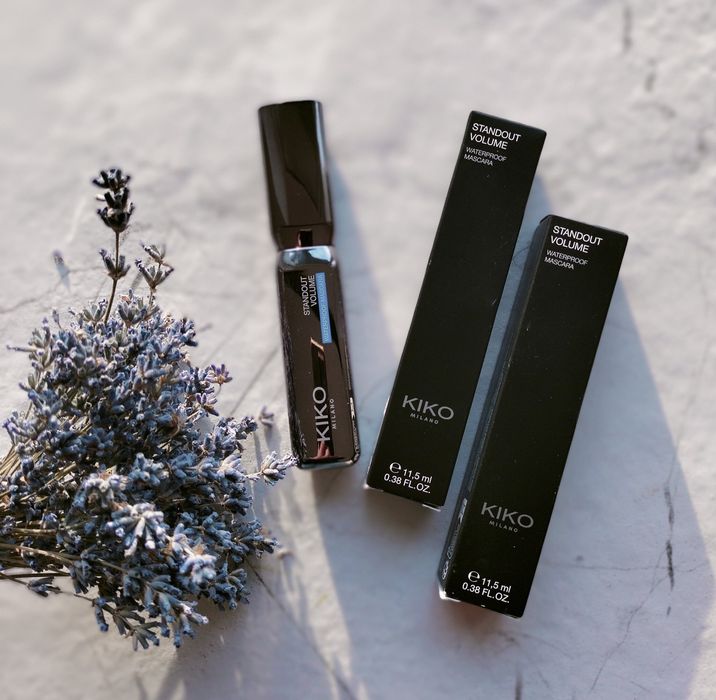 Блиск для губ з ефектом збільшення об'єму Kiko Milano Lip Volume. Туш