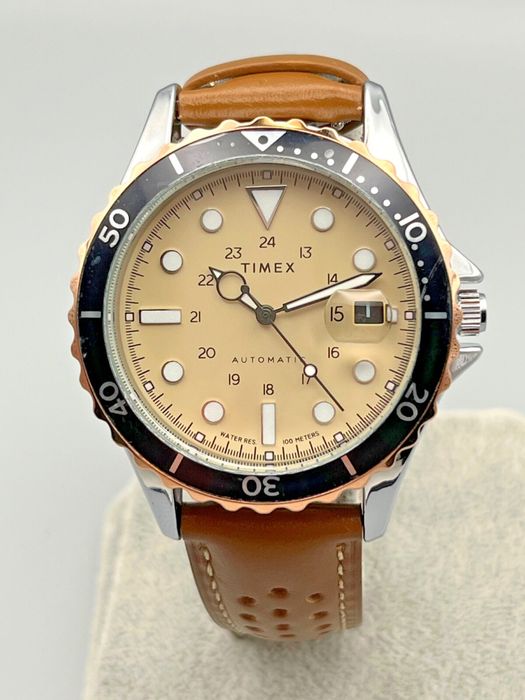 Timex Navi XL Automatic - новые механические часы с прозрачной крышкой