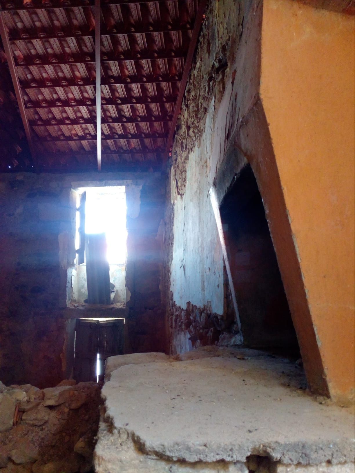 Prédio urbano / casa em Penamacor