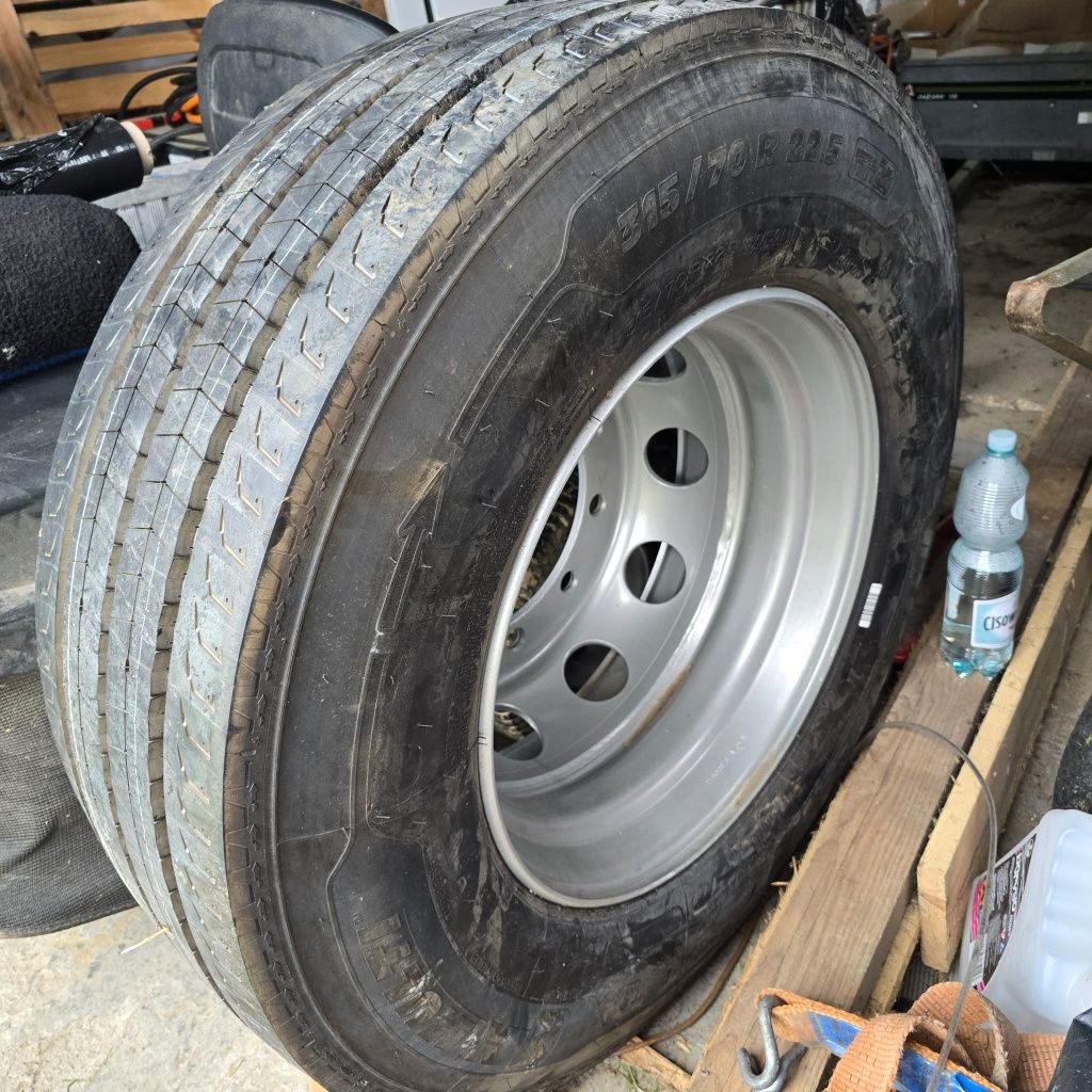 Opona, Koło, felga 315x70 22.5 Michelin X MULTI
