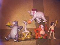 5 starych vintage figurek Kodak  Księga Dzungli