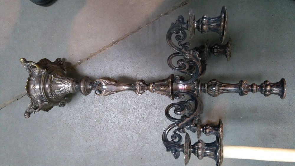 Kandelabr stylowy , sygnowany , Polska , plater , wysokość ok 50 cm.