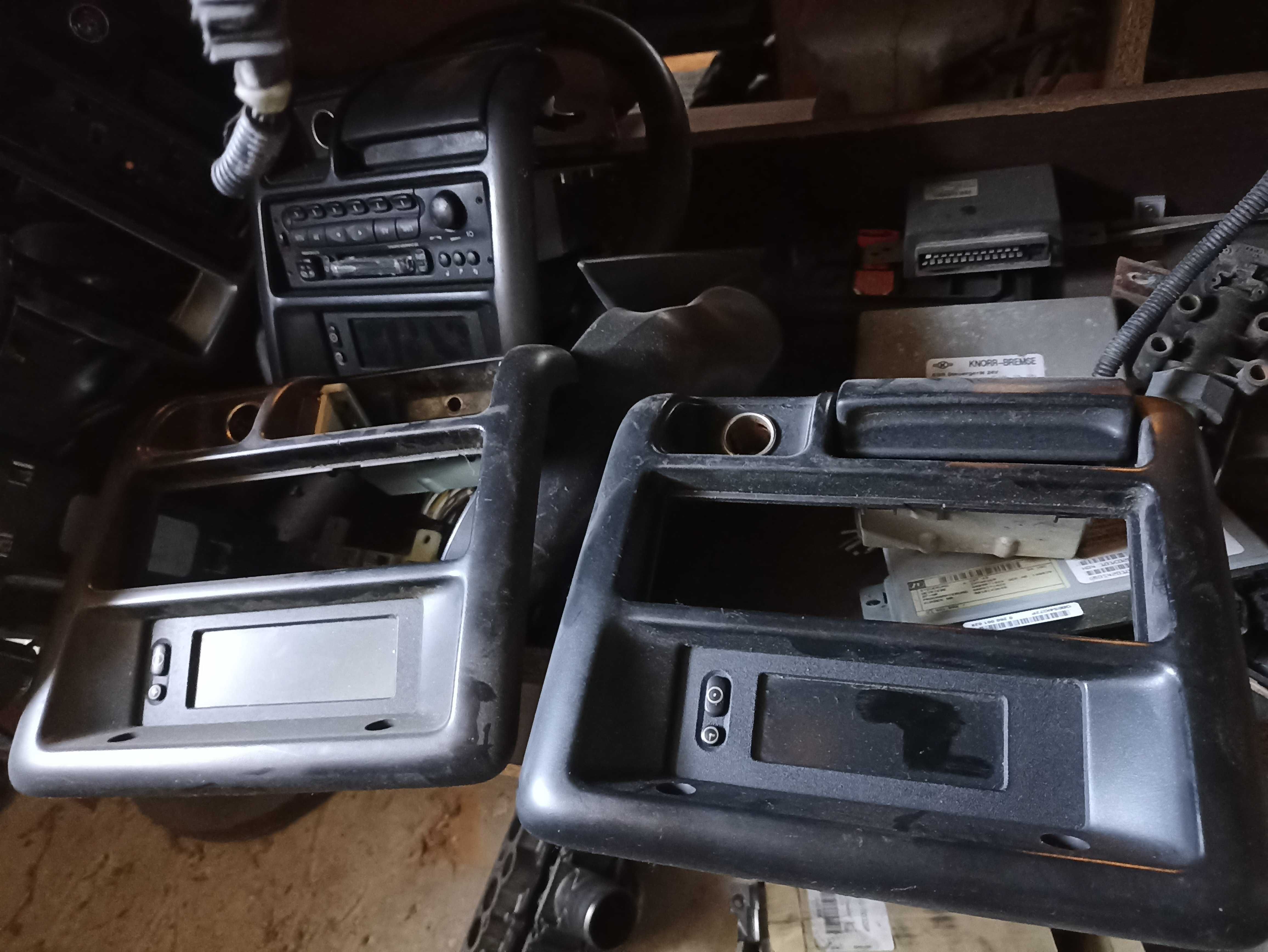 Wyświetlacz ramka popielniczka radio Konsola ramka OPEL frontera b