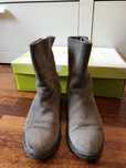 Botas camurça/ nobuck cinza 35