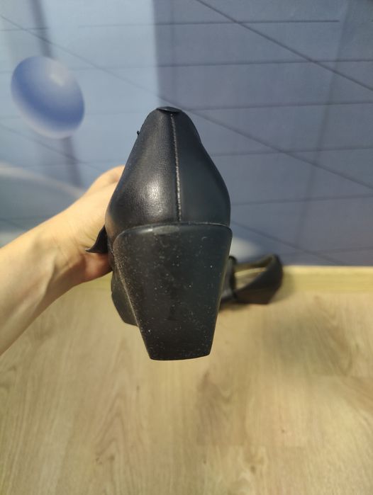 Туфлі 37 р нат шкіра